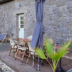Feriehus In Saint-brice-de-landell With Wifi *