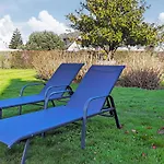 In Saint-brice-de-landell With Wifi Feriehus