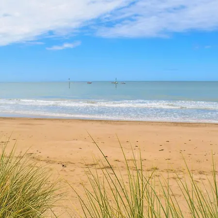 בית נופש Cozy In Saint-brice-de-landell