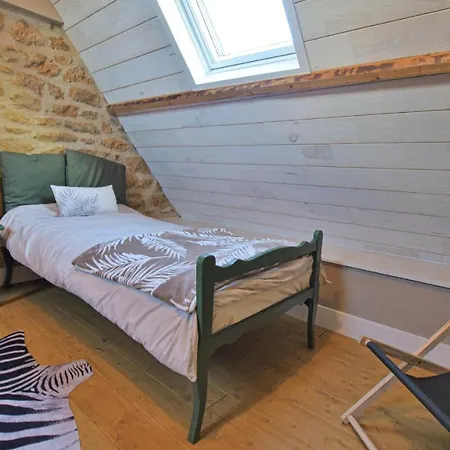 Holiday home Beautiful In Saint-brice-de-landell Saint-Brice-de-Landelles