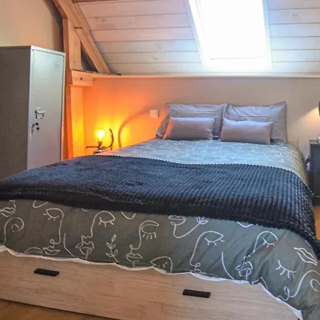 Cozy In Saint-brice-de-landell *