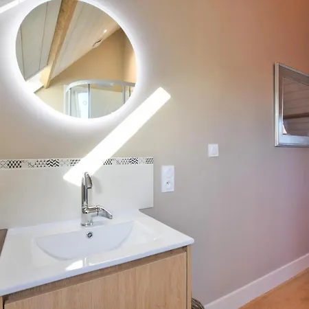 Cozy In Saint-brice-de-landell Saint-Brice-de-Landelles