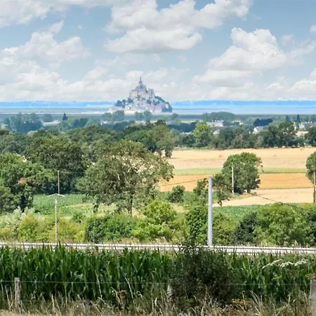 Cozy In Saint-brice-de-landell * Saint-Brice-de-Landelles